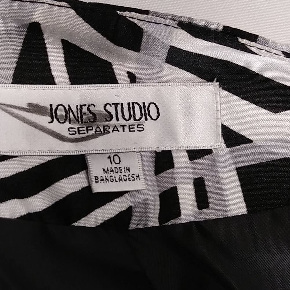 Jones Studio - image 4